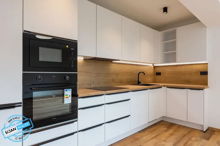 Prodej bytu 3+kk, Ostrava, 63 m2