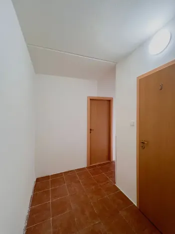 Pronájem bytu 2+kk, Most, Kpt. Jaroše, 41 m2