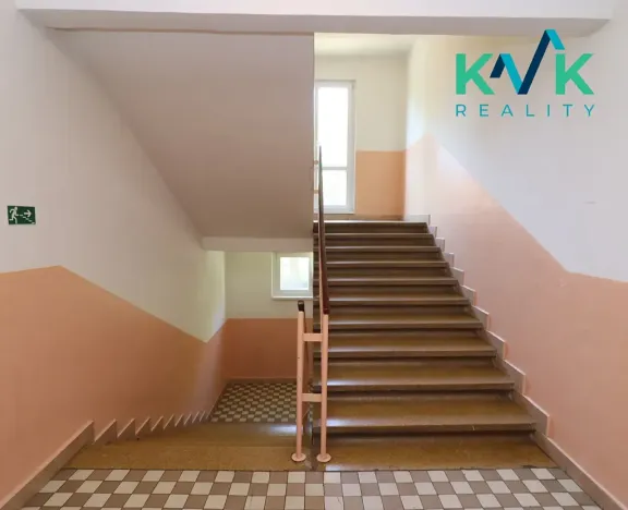 Pronájem bytu 2+1, Ostrov, Mánesova, 58 m2