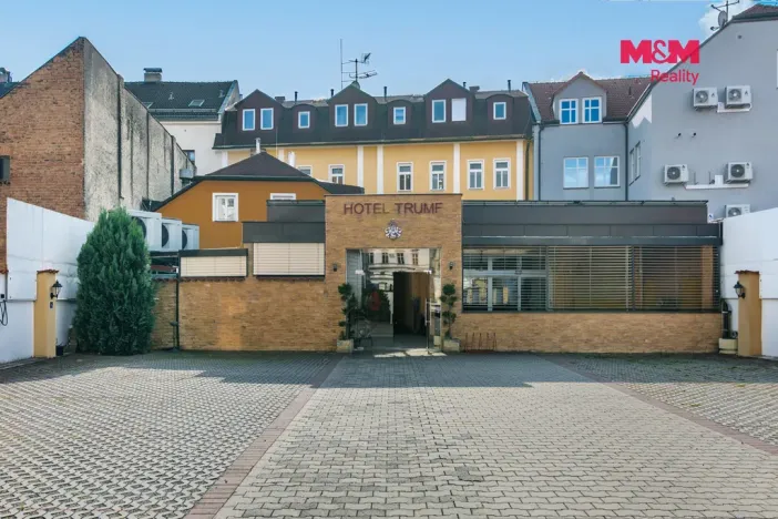 Prodej ubytování, Mladá Boleslav - Mladá Boleslav II, Českobratrské náměstí, 961 m2