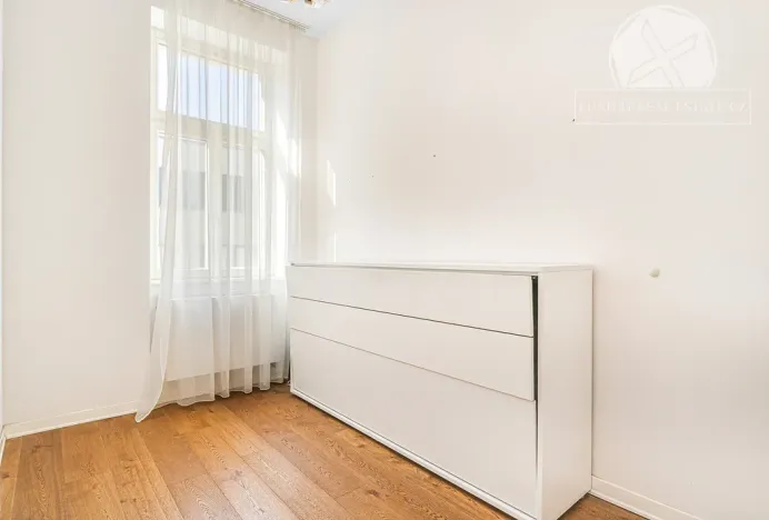 Prodej bytu 3+kk, Praha - Smíchov, Kmochova, 69 m2