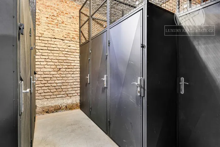 Prodej bytu 3+kk, Praha - Smíchov, Kmochova, 69 m2