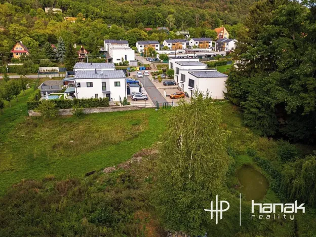 Prodej pozemku pro bydlení, Nemojany, 1183 m2