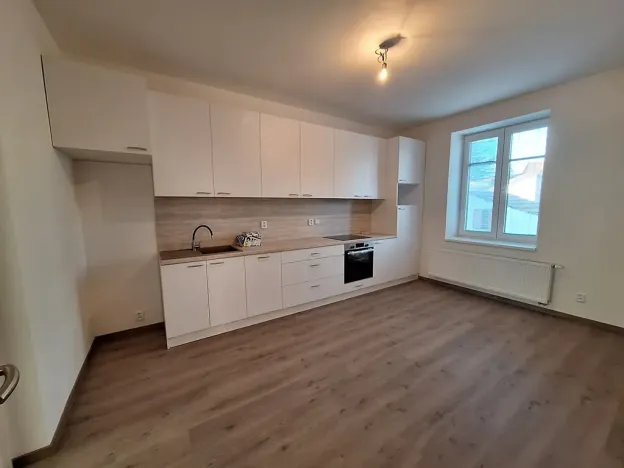 Pronájem bytu 3+kk, Kolín, Vrchlického, 68 m2