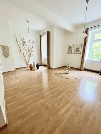 Pronájem bytu 1+kk, Praha - Vinohrady, Polská, 53 m2