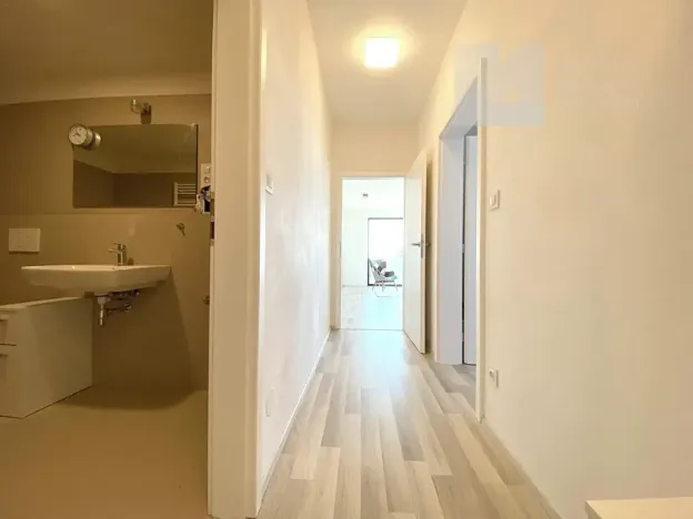Pronájem bytu 2+kk, Brno, Kumpoštova, 55 m2