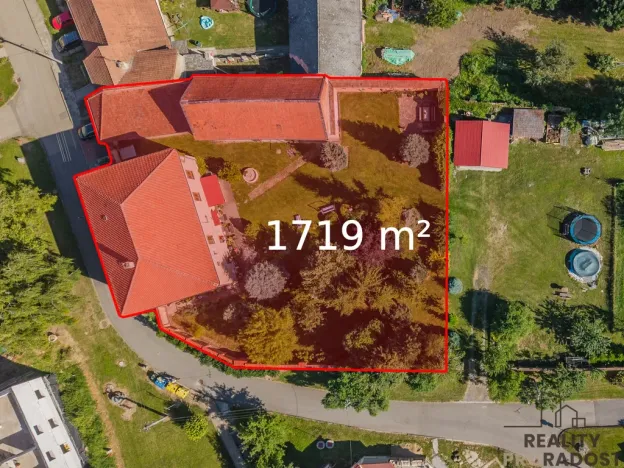 Prodej rodinného domu, Kučerov, 292 m2