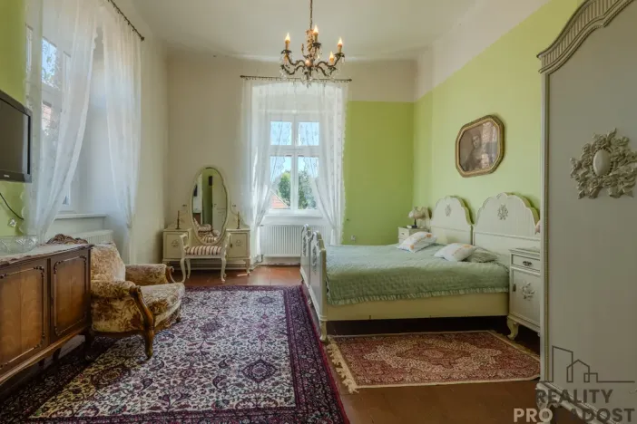 Prodej rodinného domu, Kučerov, 292 m2