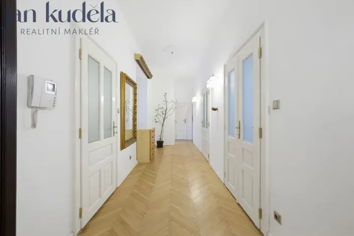 Pronájem bytu 3+1, Brno, Bayerova, 104 m2
