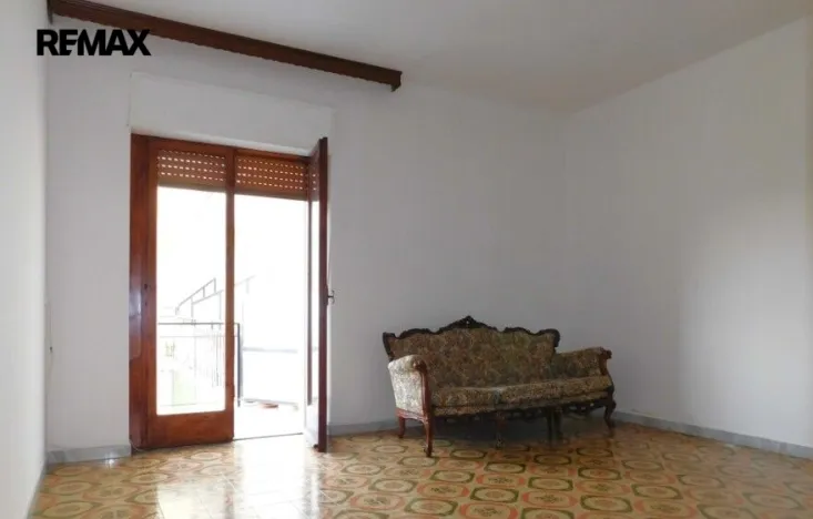 Prodej bytu 3+1, Scalea, Itálie, 80 m2