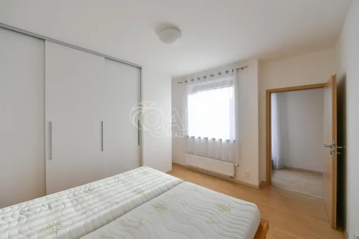 Prodej bytu 2+kk, Praha - Zličín, Lanžhotská, 61 m2