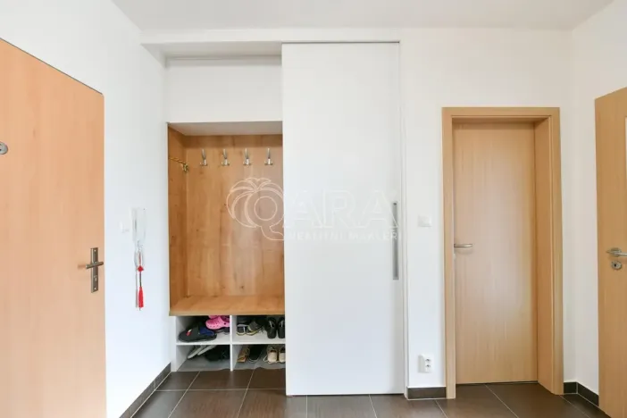 Prodej bytu 2+kk, Praha - Zličín, Lanžhotská, 61 m2