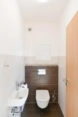 Prodej bytu 2+kk, Praha - Zličín, Lanžhotská, 61 m2
