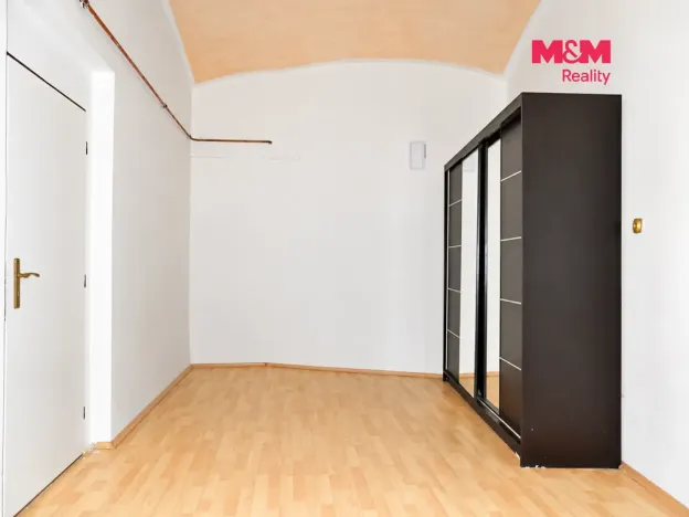 Pronájem bytu 2+1, Teplice, U nádraží, 50 m2