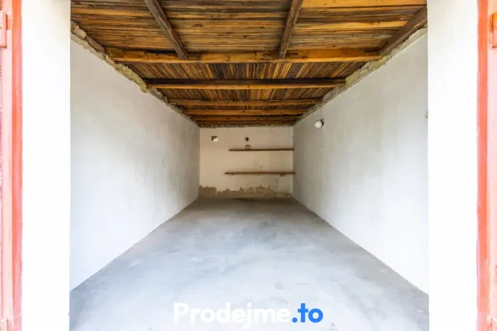 Prodej garáže, Znojmo, 23 m2