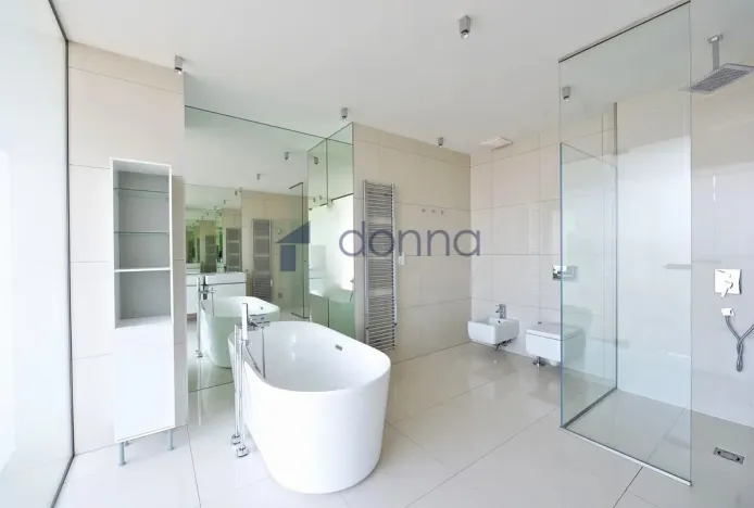 Pronájem bytu 4+kk, Praha, Laubova, 203 m2