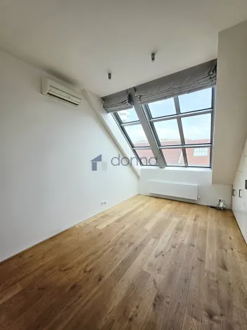 Pronájem bytu 4+kk, Praha, Laubova, 203 m2