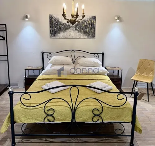 Pronájem bytu 1+kk, Praha, Mozartova, 94 m2