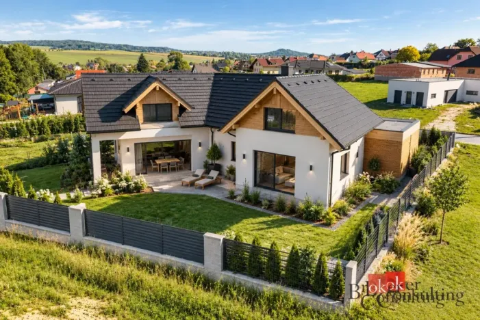 Prodej rodinného domu, Litohlavy, 212 m2