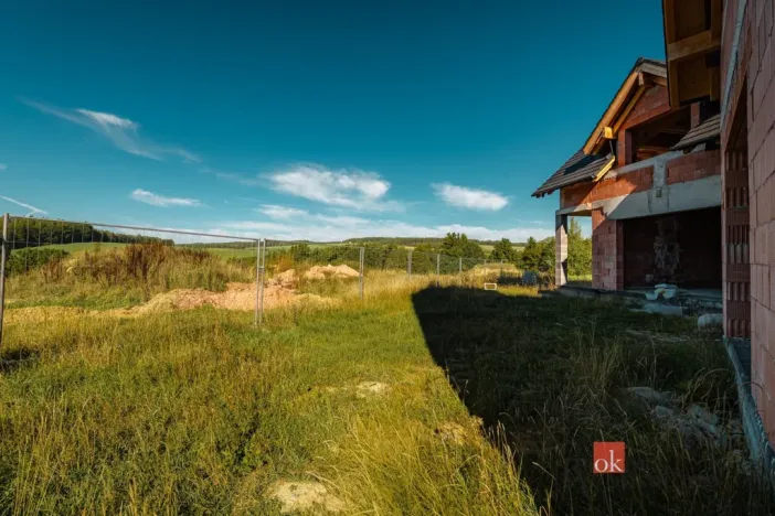 Prodej rodinného domu, Litohlavy, 212 m2