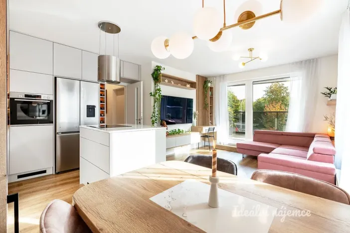 Pronájem bytu 3+kk, Praha - Hostivař, Nurmiho, 70 m2