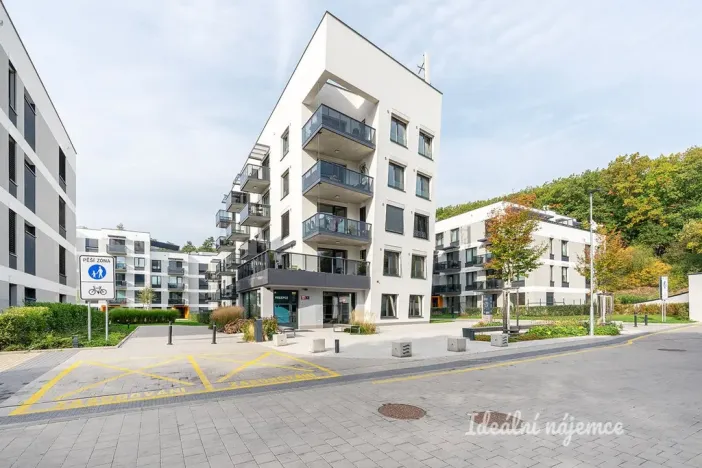 Pronájem bytu 3+kk, Praha - Hostivař, Nurmiho, 70 m2