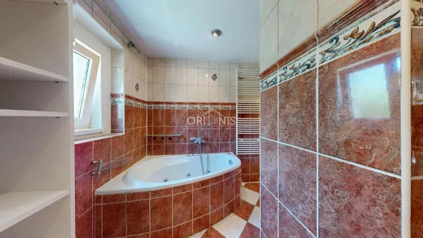 Prodej vícegeneračního domu, Chomutov, Čelakovského, 300 m2