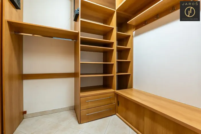 Prodej bytu 2+kk, Praha - Stodůlky, Petržílkova, 54 m2