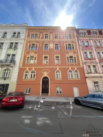 Pronájem bytu 3+kk, Praha, Řehořova, 102 m2