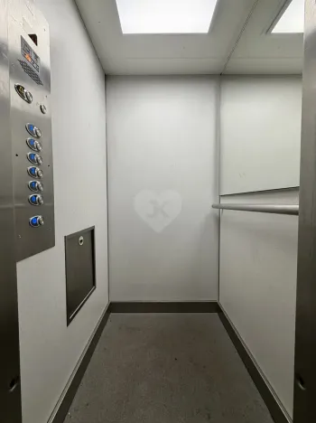 Pronájem bytu 2+kk, Praha - Vinohrady, Velehradská, 48 m2
