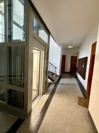 Pronájem bytu 2+kk, Praha - Vinohrady, Velehradská, 48 m2
