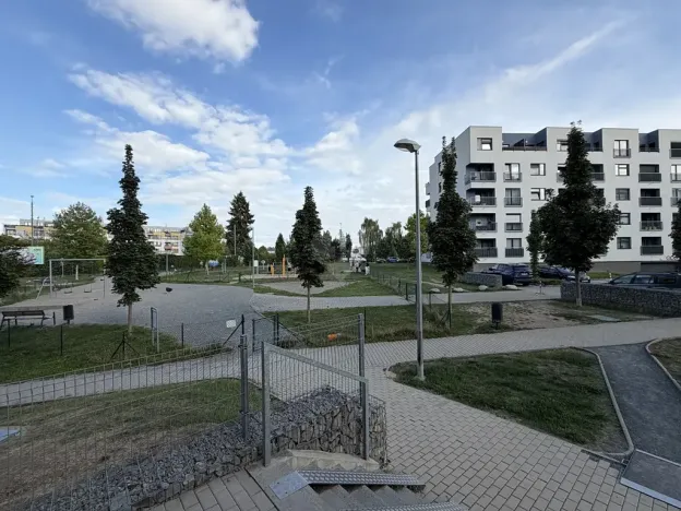 Pronájem bytu 1+kk, Praha - Uhříněves, Ke kříži, 34 m2