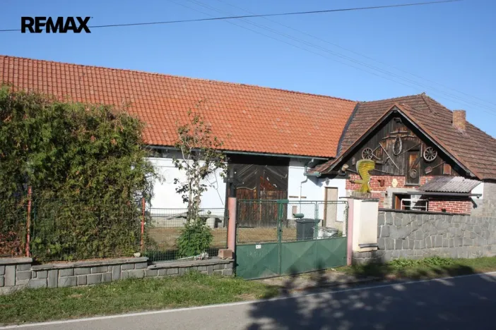 Pronájem rodinného domu, Bělčice - Podruhlí, 158 m2