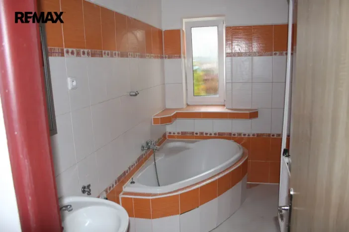 Pronájem rodinného domu, Bělčice - Podruhlí, 158 m2