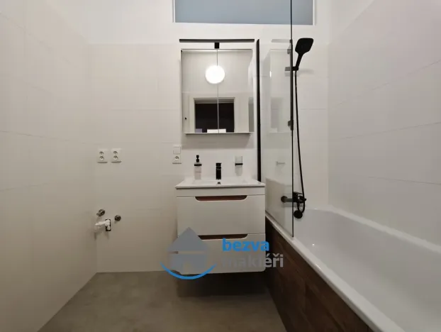 Pronájem bytu 3+1, Chrudim, U Stadionu, 78 m2