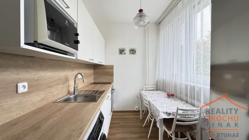 Prodej bytu 2+1, Brno, Slavíčkova, 50 m2