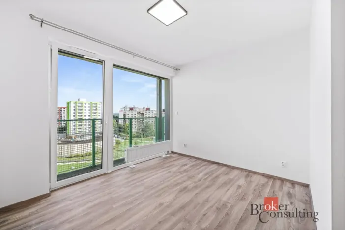 Pronájem bytu 2+kk, Plzeň - Bolevec, Krašovská, 47 m2