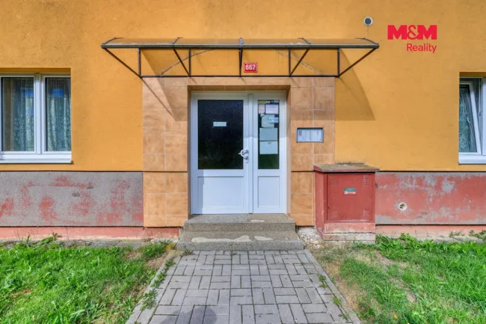Prodej bytu 2+1, Rotava, Sídliště, 58 m2