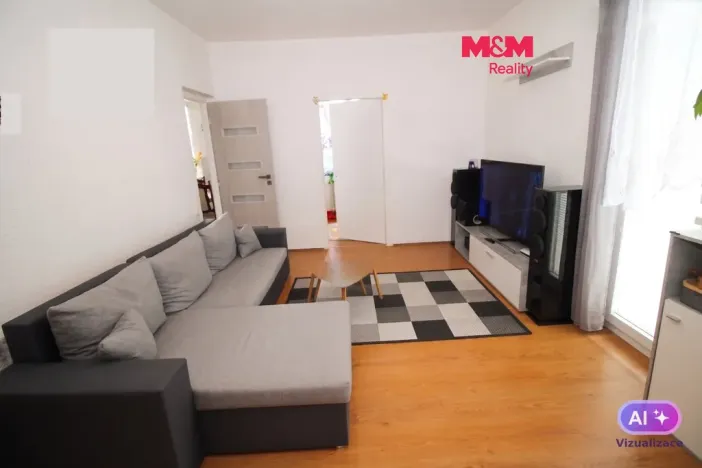 Prodej bytu 3+1, Rotava, Sídliště, 63 m2