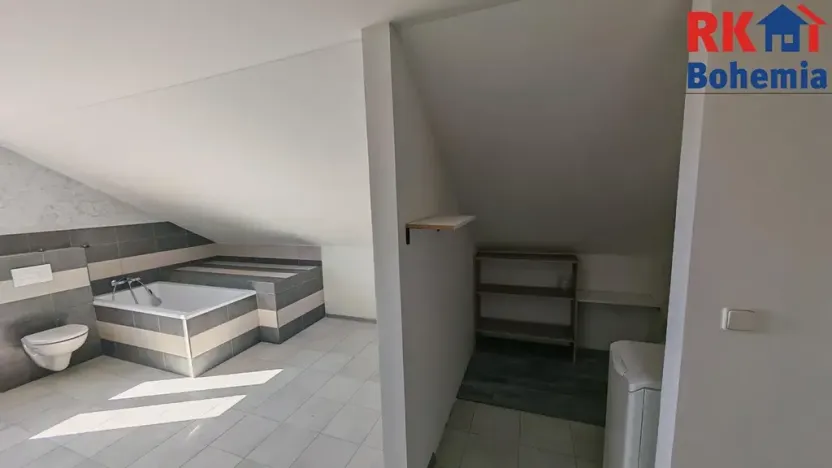 Prodej rodinného domu, Mnichovo Hradiště, Okružní, 175 m2