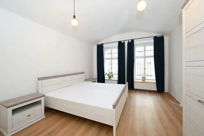 Pronájem bytu 2+kk, Praha - Žižkov, Milíčova, 50 m2