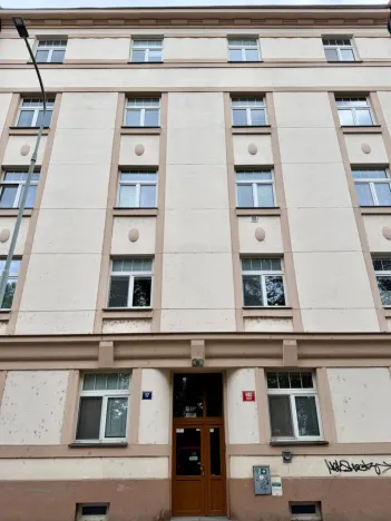 Prodej bytu 2+kk, Praha - Vysočany, Na břehu, 57 m2