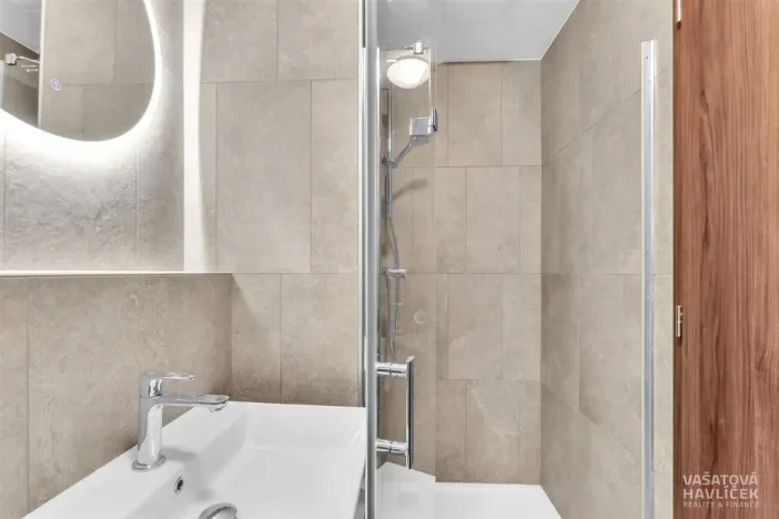 Pronájem bytu 1+kk, Hradec Králové, Na Střezině, 26 m2