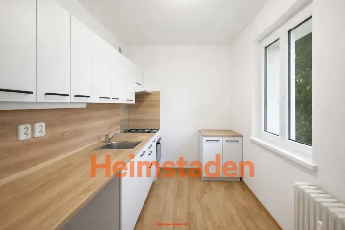 Pronájem bytu 2+1, Karviná - Ráj, Školská, 53 m2