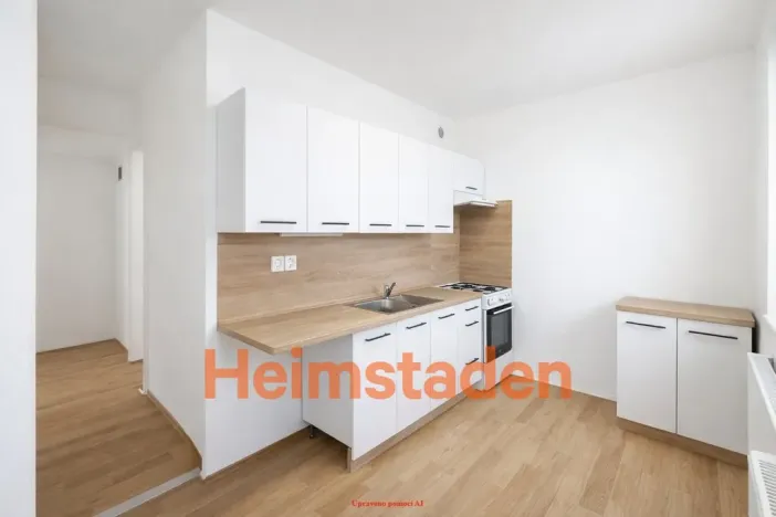 Pronájem bytu 2+1, Karviná - Ráj, Školská, 53 m2