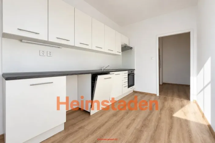 Pronájem bytu 2+1, Ostrava - Poruba, Opletalova, 59 m2