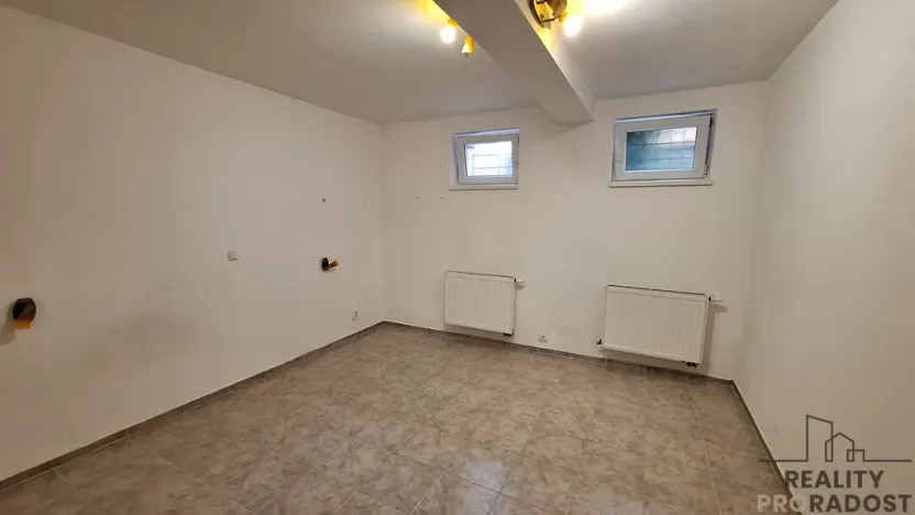 Pronájem bytu 2+1, Ústí nad Labem, Alešova, 49 m2