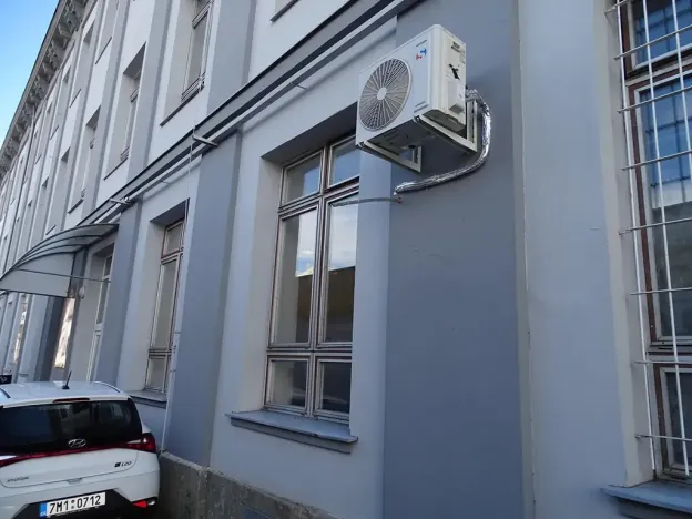 Pronájem obchodního prostoru, Šternberk, Nádražní, 140 m2