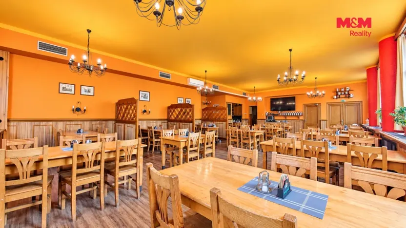 Pronájem restaurace, Praha - Krč, Pacovská, 324 m2