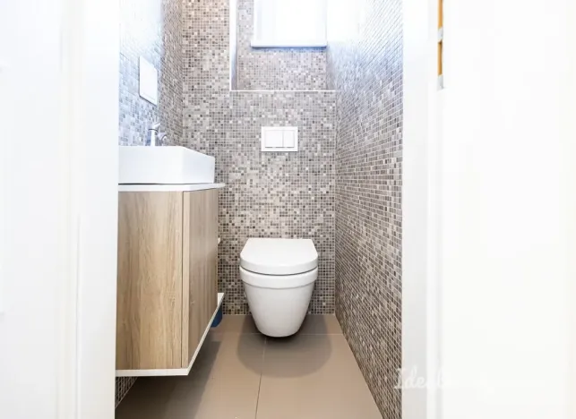 Pronájem bytu 2+kk, Praha - Libeň, Zenklova, 49 m2